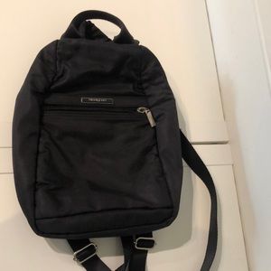 Hedgren backpack style bag